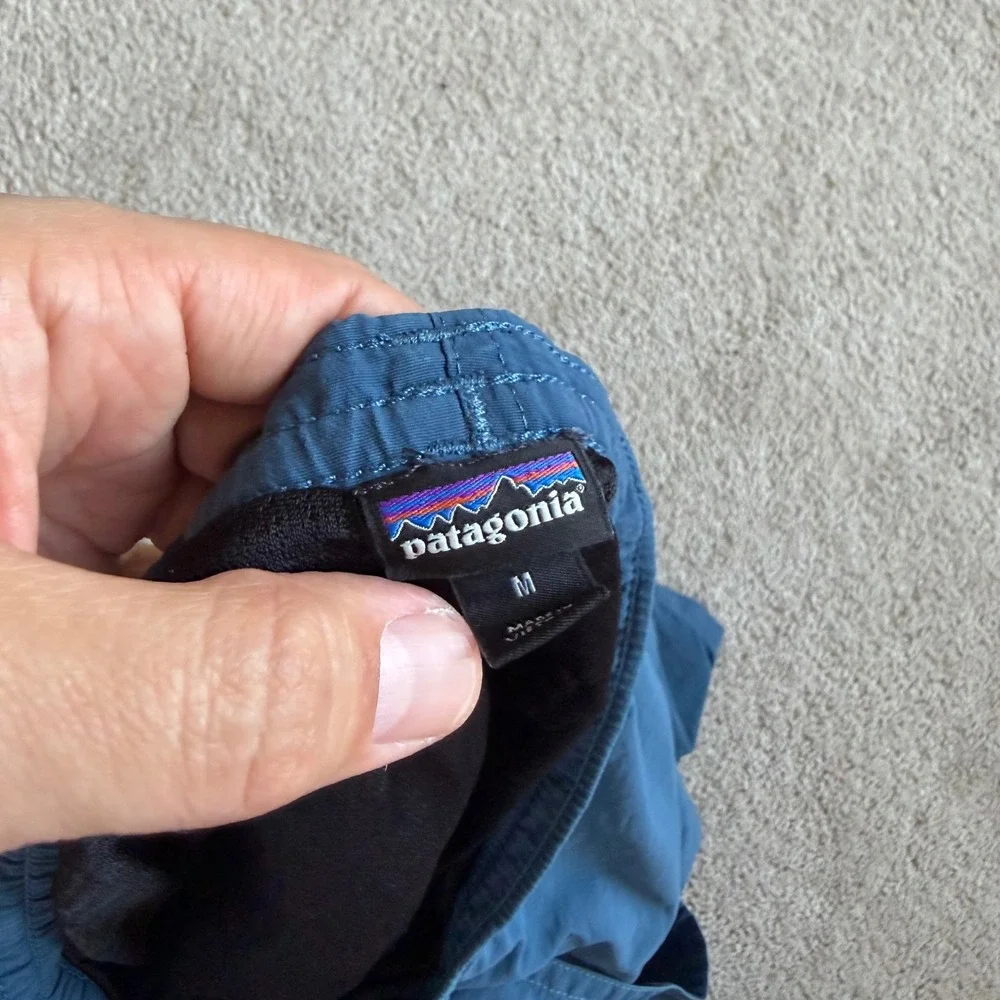 Patagonia Baggies 5 Inseam Shorts Medium Blue Nylon Swim Trunks Pocket